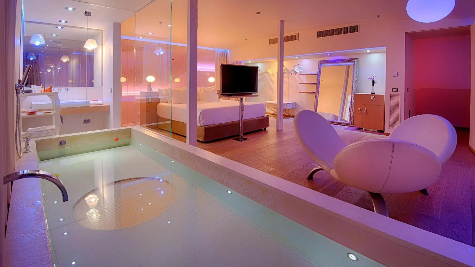 **** Hotel Nhow Milano Italien